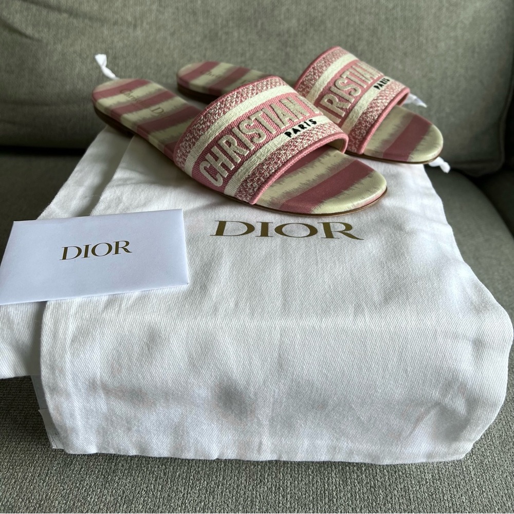 (SOLD) Dior Dway Slides (New w/o tags) - Picture 2 of 12